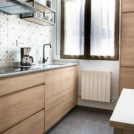 Aresti Old Town By Living Бильбао