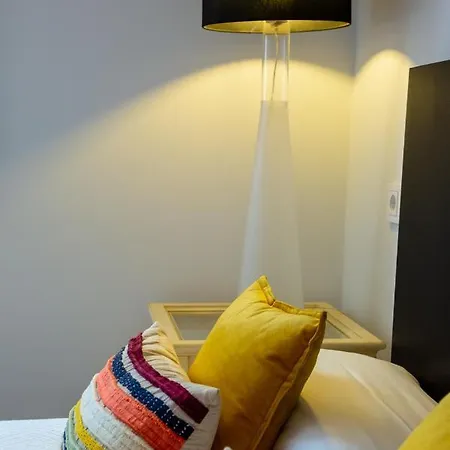 Aresti Old Town By Living Бильбао