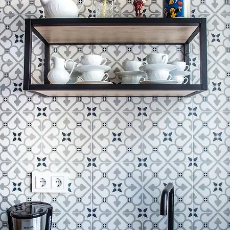 Aresti Old Town By Living Апартаменты *