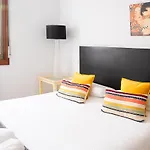 Apartment Aresti Old Town By Living *